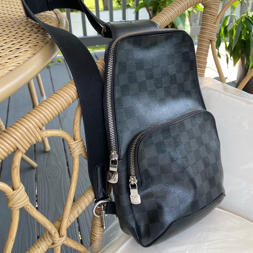 Louis Vuitton Avenue Sling Bag Damier Graphite